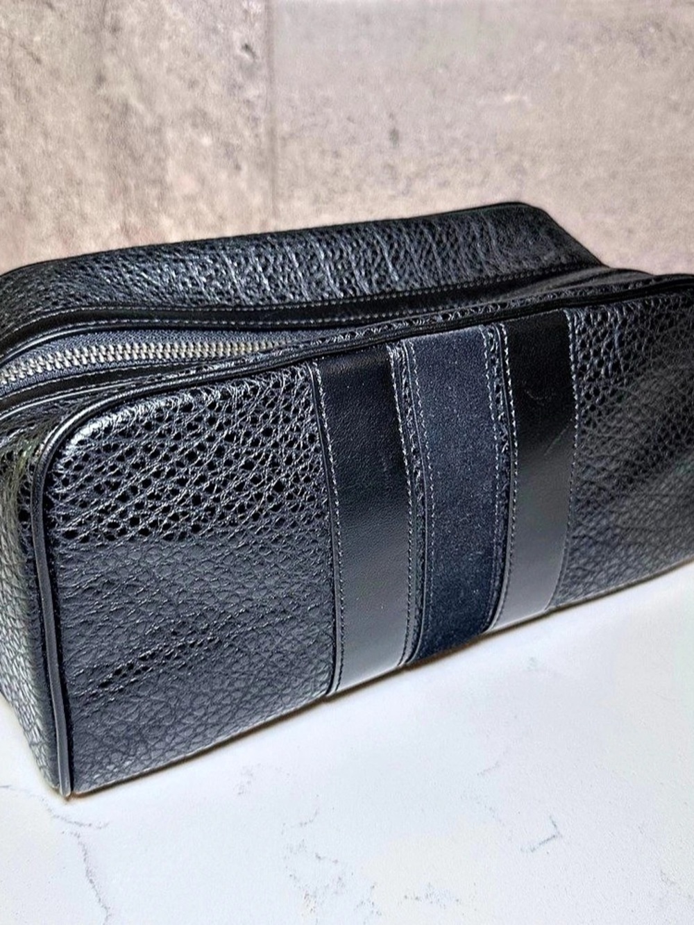 Coach Varsity Stripe Toiletry Bag - Travel - Black Leather F21387 - SUPER CLEAN